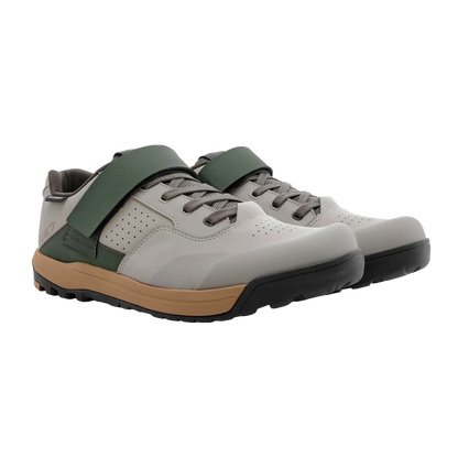 GE700 Shoes